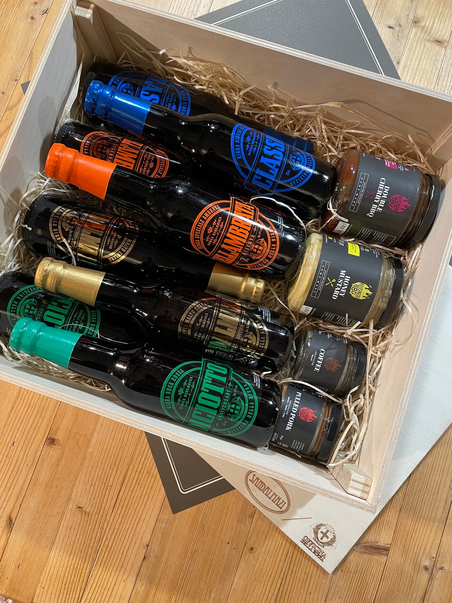 Sandalmazi Box - Amici di grigliata